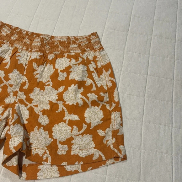 Cute Shorts - Picture 2 of 11